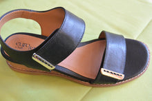 Load image into Gallery viewer, Mallory Eurosoft Sandal Black