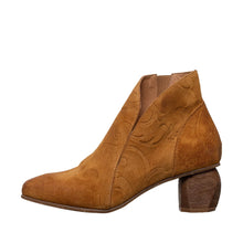 Load image into Gallery viewer, Antelope PATTI Cognac 50%off! $239 now $119.50!