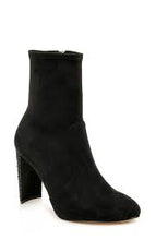 Load image into Gallery viewer, Eugenia