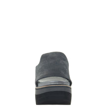 Load image into Gallery viewer, NAKED FEET (ON LINE ONLY)- FLOW in PEWTER Platform Sandals
