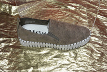 Load image into Gallery viewer, Very G Moxie TAUPE
