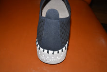 Load image into Gallery viewer, Tulip Platform Dark Indigo (WHITE)
