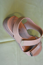 Load image into Gallery viewer, Mallory Luggage Sandal by Eurosoft (Tan/Brown)
