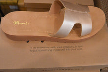 Load image into Gallery viewer, VERA Champagne Sandal
