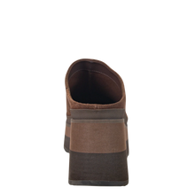Load image into Gallery viewer, Naked Feet Coach Dark Brown
