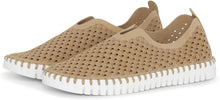 Load image into Gallery viewer, Ilse Jacobsen Latte Tulip (Lower Sole)
