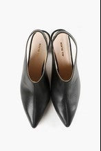 Load image into Gallery viewer, All Black-Rubic Slingback
